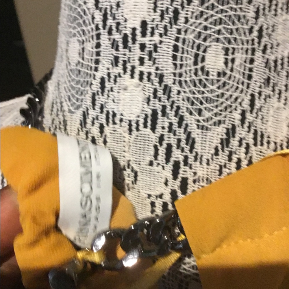 Dress - Picture 4 of 5